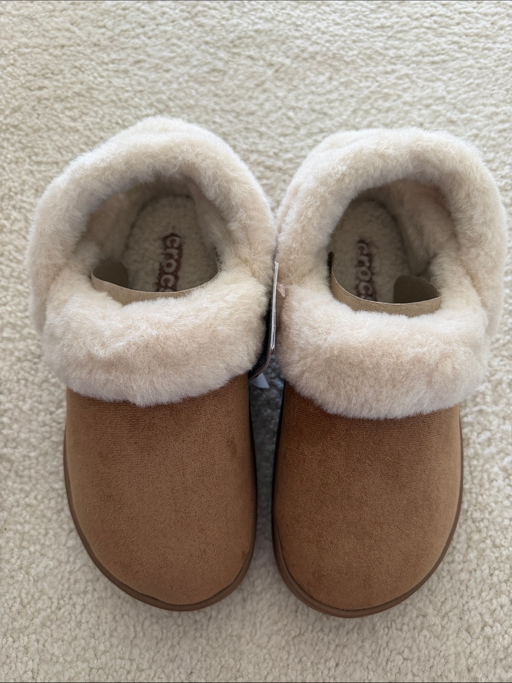 NWT CROCS Unfurgettable Clog - Picture 5 of 5
